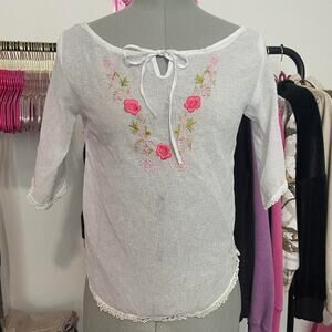 Embroidered white and pink